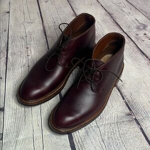 Noah Waxman Men's oxblood Leather chukkas